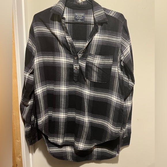 5/$20 Abercrombie and Fitch Flannel - Picture 1 of 4